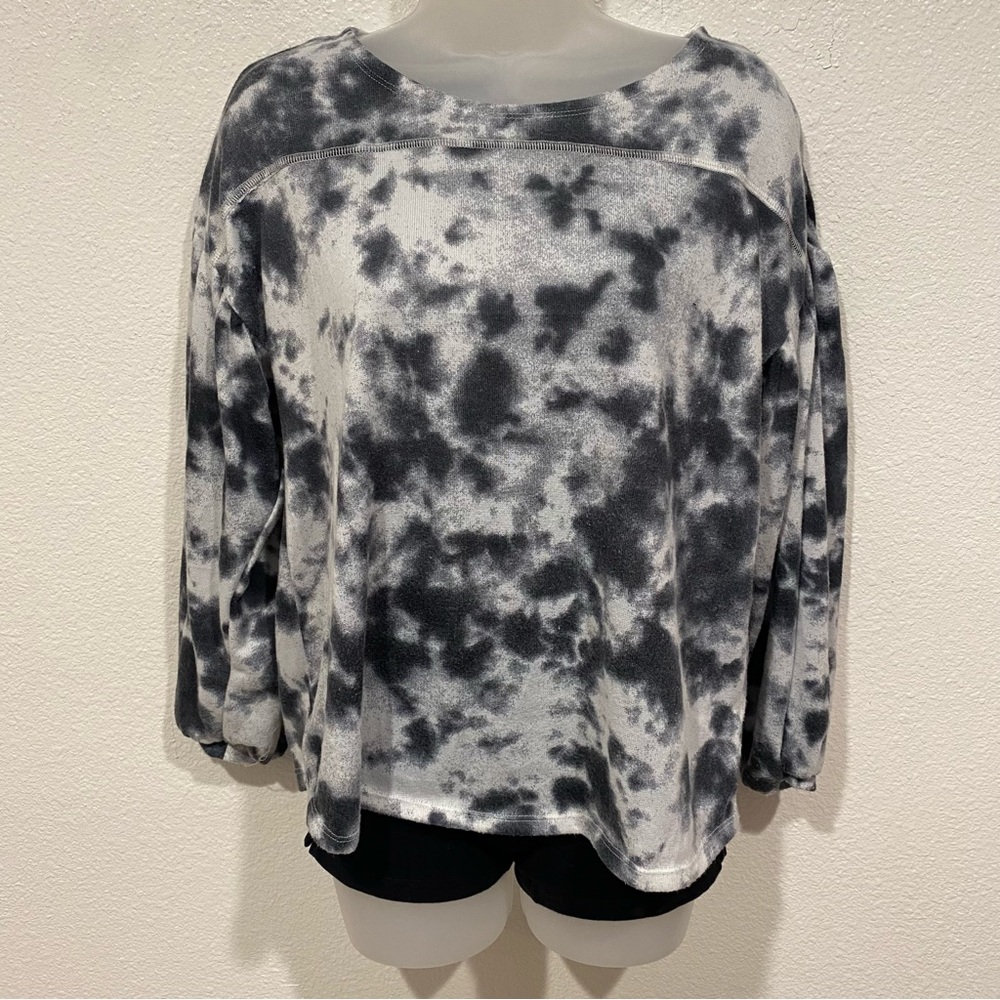 moda black & white tie dye sweater sweatshirt crewneck long sleeve top shirt
